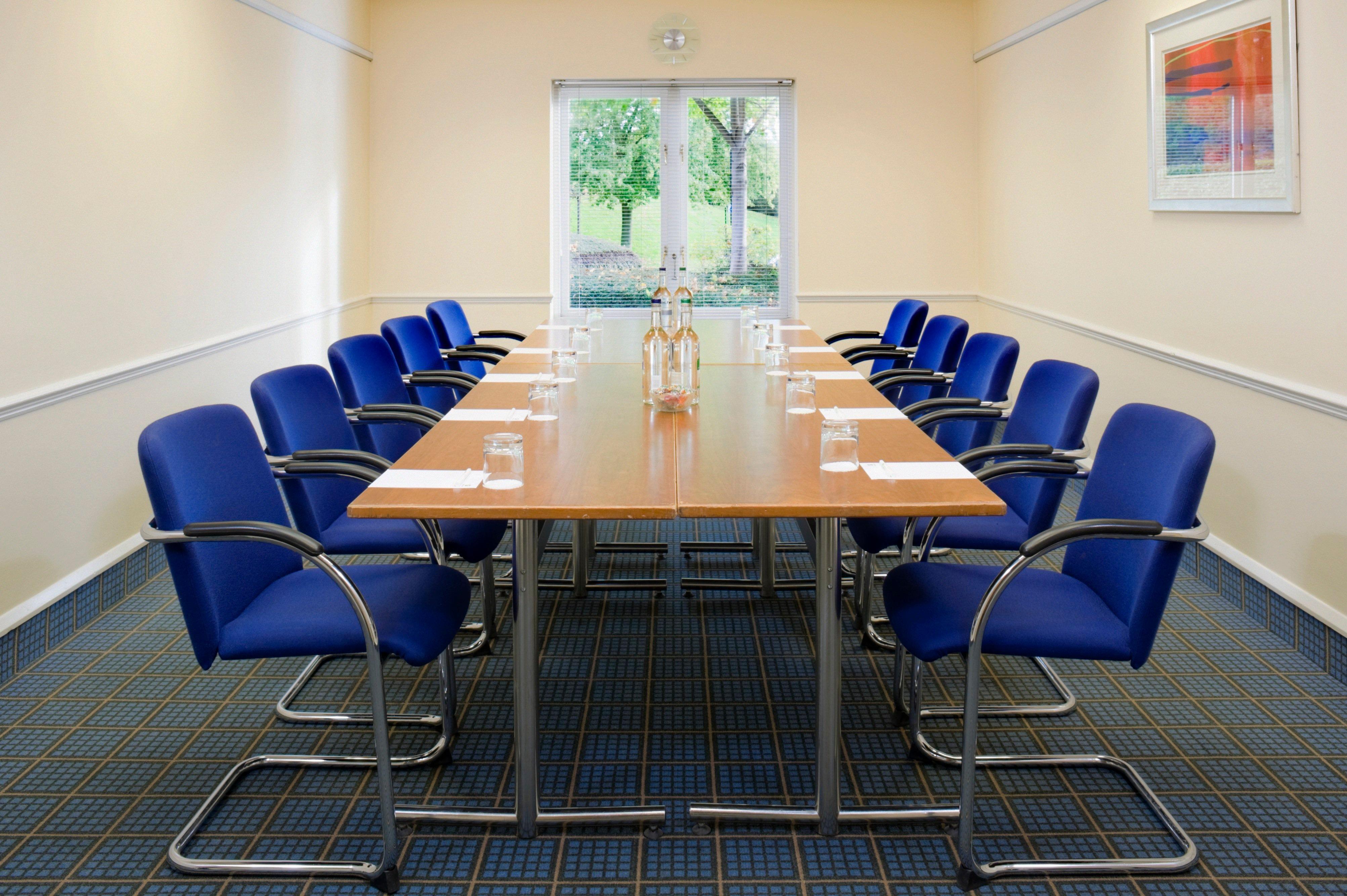 Holiday Inn Colchester By Ihg Ngoại thất bức ảnh