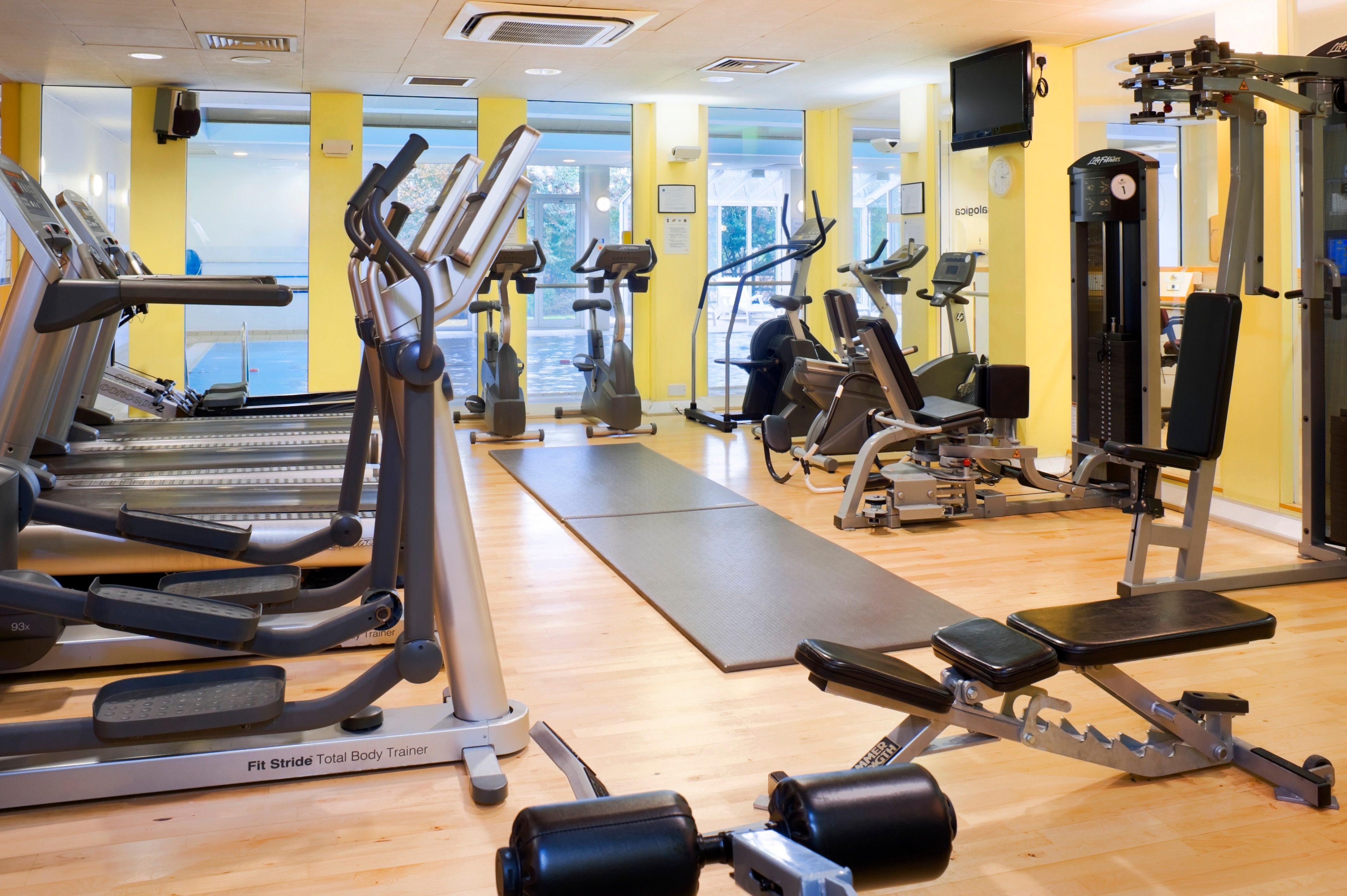 Holiday Inn Colchester By Ihg Ngoại thất bức ảnh