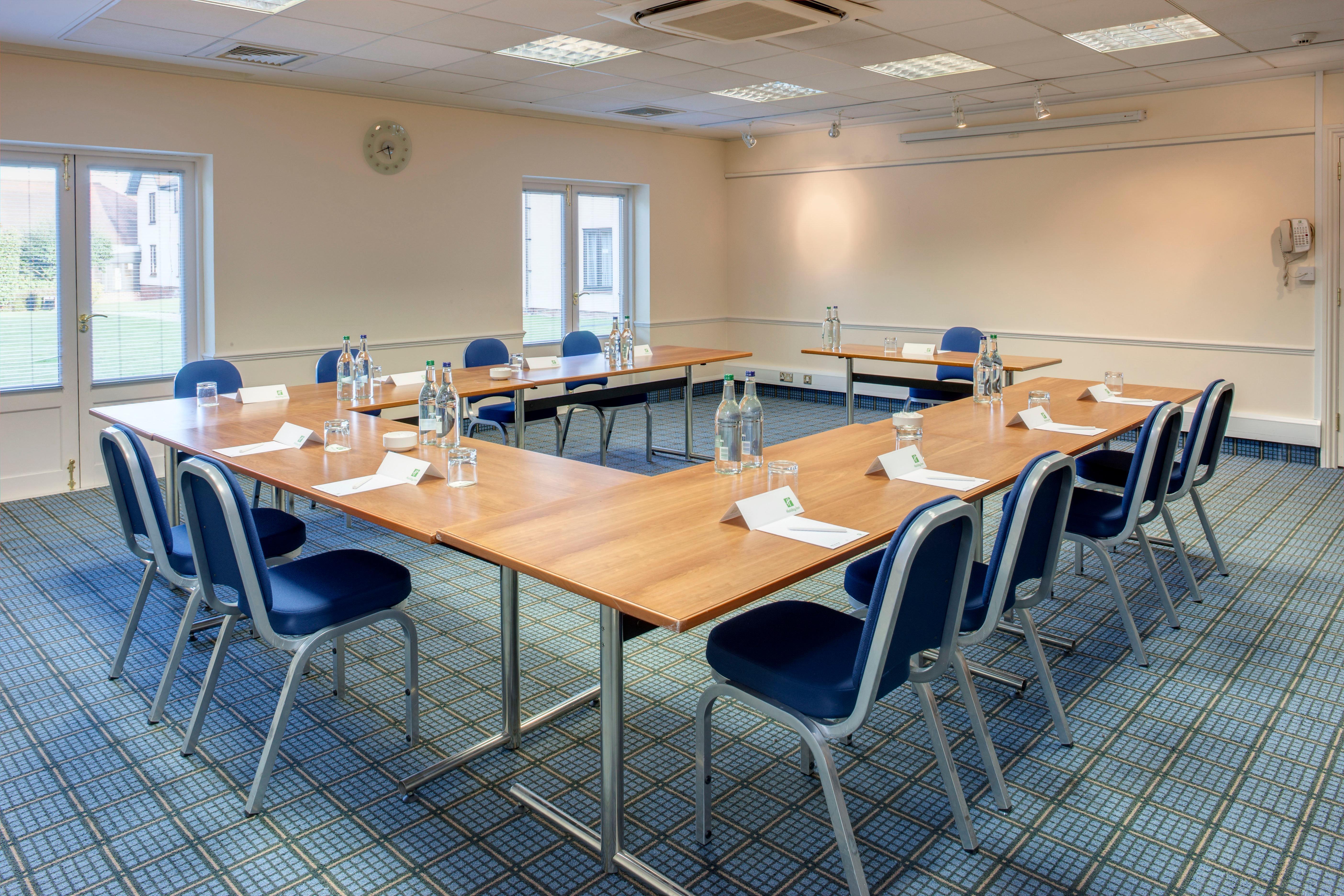 Holiday Inn Colchester By Ihg Ngoại thất bức ảnh