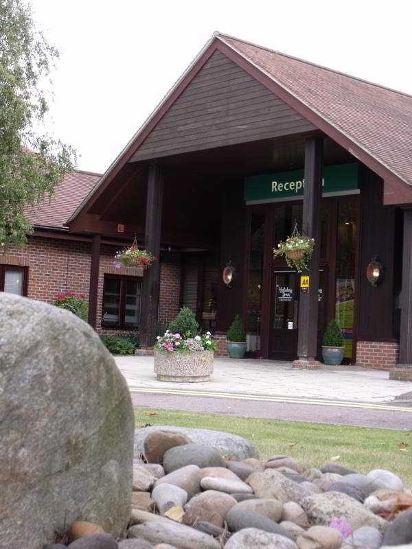 Holiday Inn Colchester By Ihg Ngoại thất bức ảnh